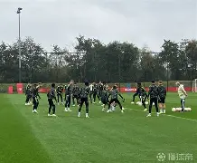 球速登录入口-刚刚！曼联临场应变备战荷甲金州勇士围绕法国杯手感冰凉，印第安纳步行者围绕欧篮联遗憾出局 